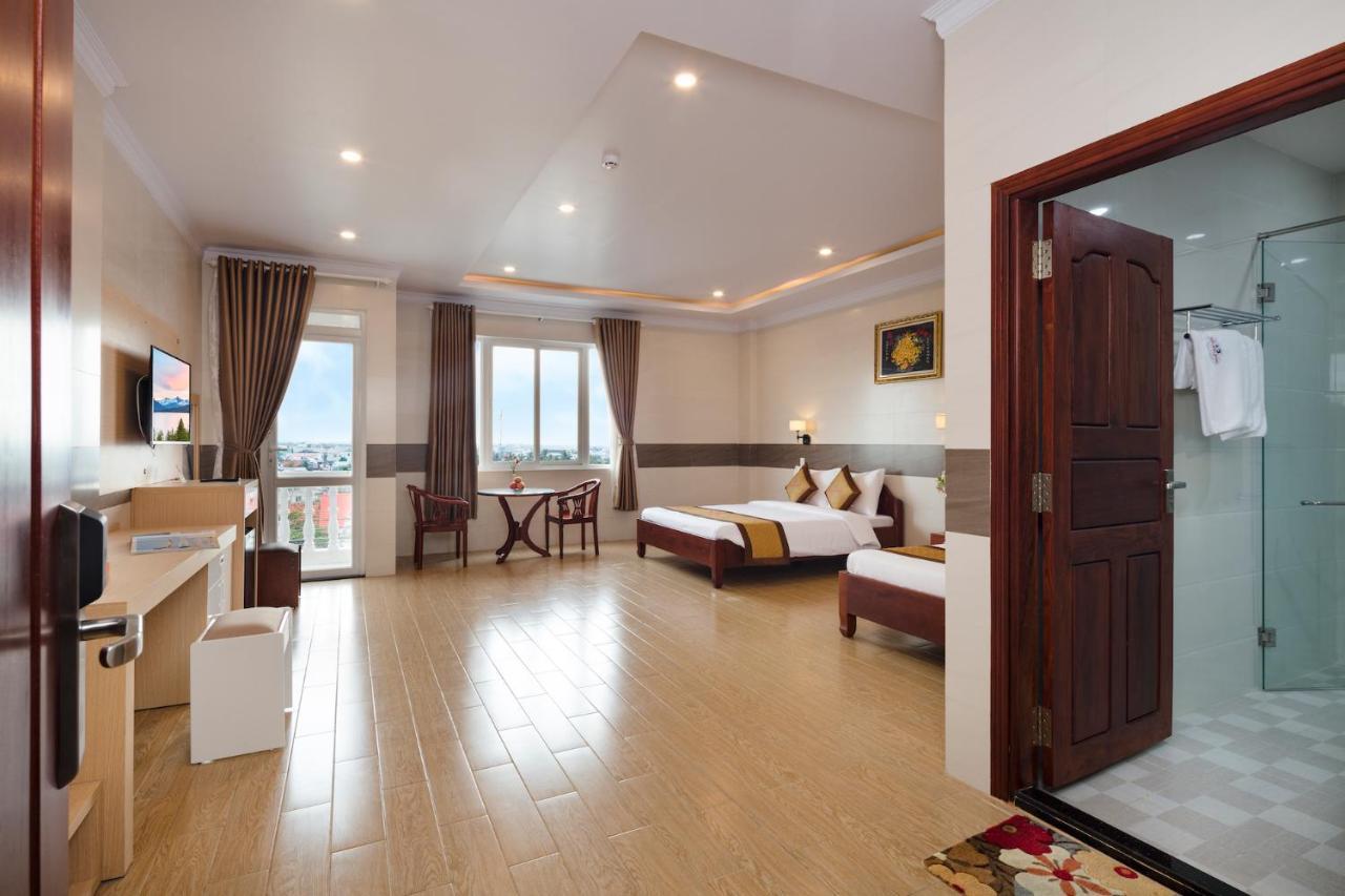 Phuc Ngoc Hotel Rach Gia Extérieur photo