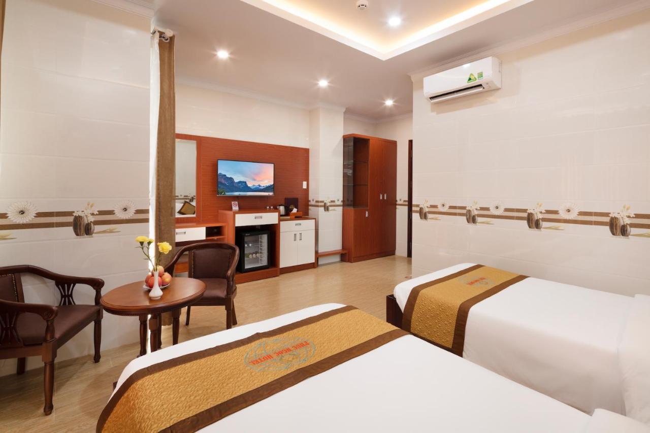 Phuc Ngoc Hotel Rach Gia Extérieur photo