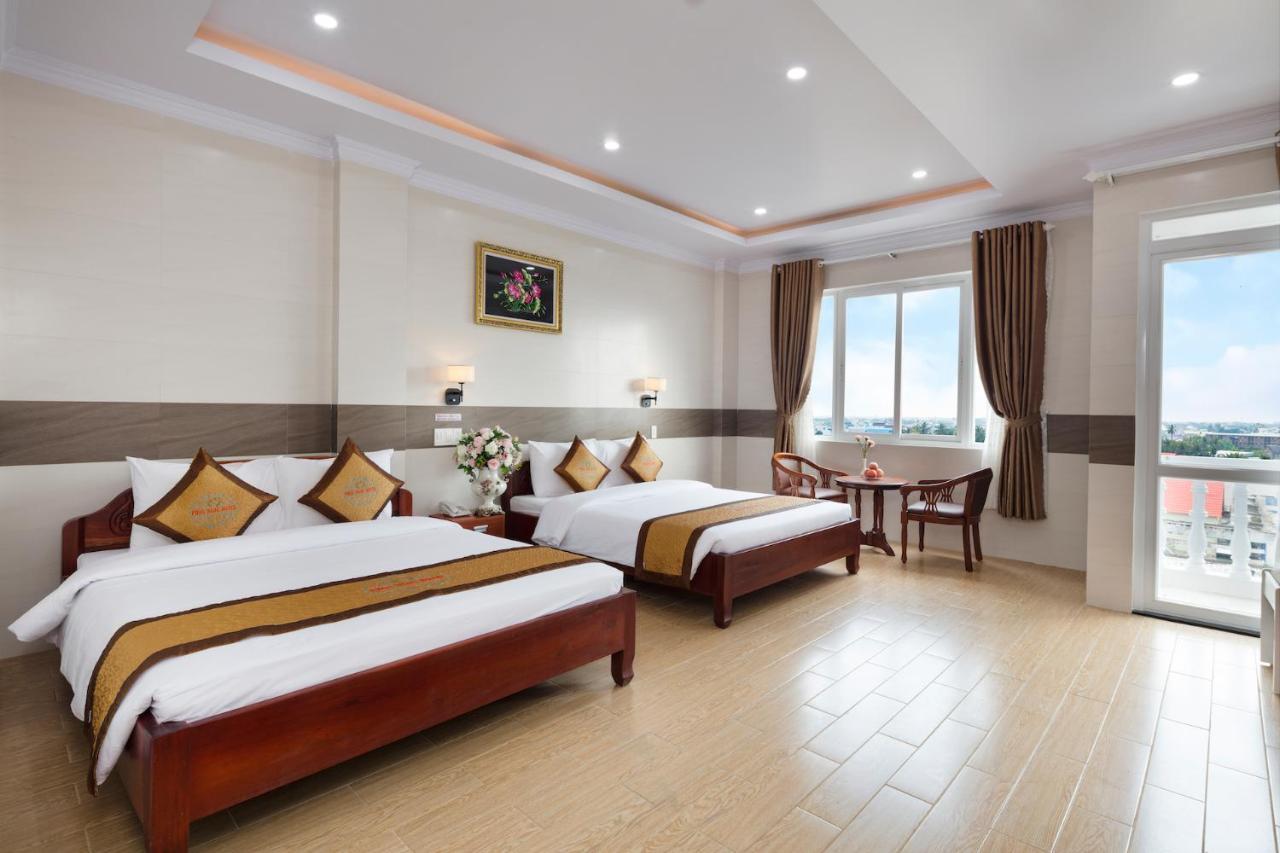 Phuc Ngoc Hotel Rach Gia Extérieur photo